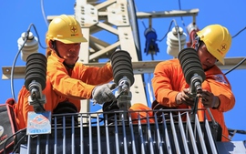 Gov’t chief demands sufficient power supply under any circumstances