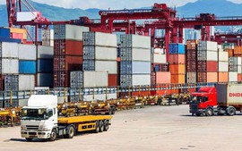 Viet Nam’s total trade value hits over US$355 bln in five months