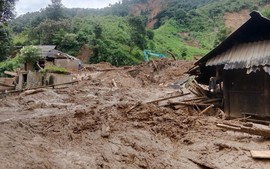 Gov’t approves emergency aid for flood-hit provinces