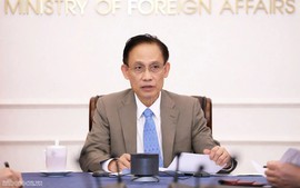 Foreign Minister holds phone conversation with Philippine counterpart
