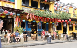 Hoi An - most welcoming destination in Viet Nam: Booking.com