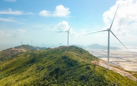 ADB launches US$70 bln push to connect Asia’s power grids, digital networks