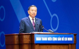 Top leader calls on youth to master science and technology, take lead in innovation and int'l integration