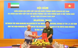 Viet Nam, UAE sign MoU on defense industry cooperation