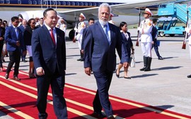 Timor-Leste Prime Minister begins official visit to Viet Nam