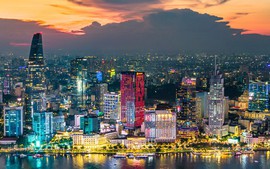 From upper-middle-income to high-income status: Viet Nam breaks new development milestone