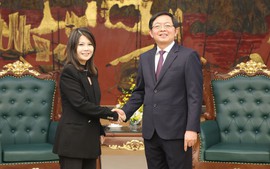 Deputy Prime Minister Ho Quoc Dung hosts President of Southeast Asia Semiconductor Association