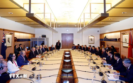 Top leader To Lam holds summit meeting with Australian Prime Minister in Canberra