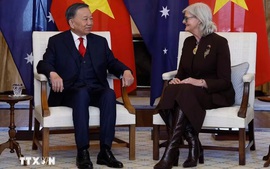 General Secretary, President To Lam meets Australian Governor-General in Canberra
