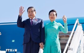 Top Vietnamese legislator starts official visit to Mongolia