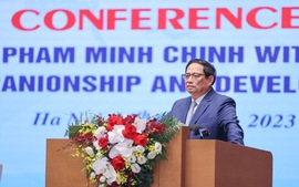 范明正总理 ：越南对外国投资者的3个承诺