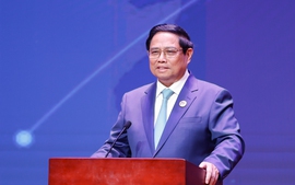 范明正总理建议不断加强越老柬经济的对接
