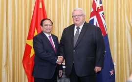 越南政府总理范明正会见新西兰国民议会议长