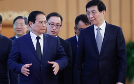 越南政府总理范明正会见中国政协主席王沪宁