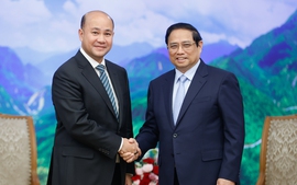 越南政府总理范明正会见柬埔寨副首相洪玛尼
