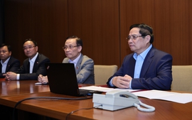 范明政总理：凝聚各力量，采取措施在暴雨中搜救