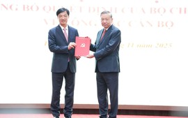 阮维玉同志担任河内市委书记