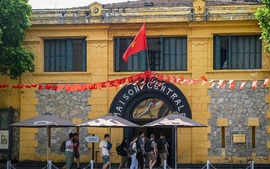 河内成为国际游客的主要旅游目的地