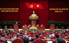 越共十三届十四中全会开幕