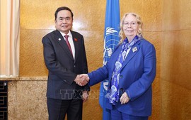 国会主席陈青敏会见联合国日内瓦办事处总干事瓦罗瓦娅
