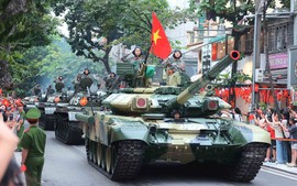 各支部队就位，准备参加A80第二次阅兵合练