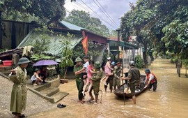 凝聚资源和工具应对第10号台风过后引发的次生灾害：涨潮、洪水、山体滑坡、泥石流
