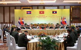 越老柬三国防长年度会议在越南举行