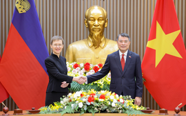 黎明兴总理与列支敦士登首相布丽吉特·哈斯举行会谈