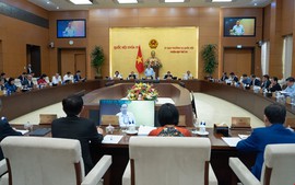 国会常委会第55次会议开幕式今（2）日上午召开