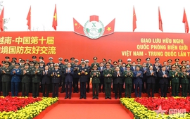 越南中国两国军队保持紧密的战略沟通