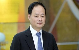 政府总理任命陈红泰同志为越南科学与技术院院长