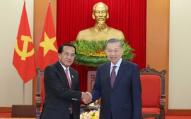 越共中央总书记、国家主席苏林：高度优先巩固和发展越老关系