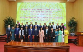 越南芹苴与中国汕头市推动各领域合作