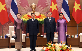 越共中央总书记、国家主席苏林举行仪式 欢迎泰国国王玛哈·哇集拉隆功访越