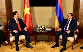 Thủ tướng Nguyễn Tấn Dũng gặp Thủ tướng Armenia