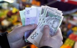 Fitch: Ukraine vỡ nợ một phần