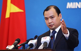 Việt Nam phản đối việc Trung Quốc xây 2 ngọn hải đăng tại Trường Sa