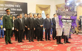 Đoàn đại biểu cấp cao Lào viếng nguyên Thủ tướng Phan Văn Khải