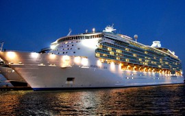 Kiểm tra tàu chở khách, tàu lưu trú du lịch ngủ đêm tại TPHCM 