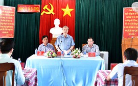 Thường trực Ban Bí thư Trần Quốc Vượng làm việc tại tỉnh Phú Yên