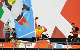 Asian Para Games: Kình ngư Việt Nam phá 2 kỷ lục