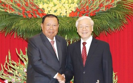 Mãi mãi giữ gìn, vun đắp mối quan hệ đặc biệt Việt - Lào
