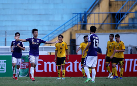 AFC Cup: Hà Nội FC và B. Bình Dương thẳng tiến