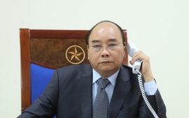 Thủ tướng điện đàm với Thủ tướng Lào và Campuchia về ứng phó COVID-19