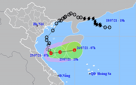 Áp thấp nhiệt đới trên Biển Đông gây gió giật cấp 8