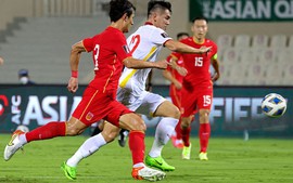 Vòng loại World Cup 2022: Đội tuyển Việt Nam mất điểm trong gang tấc