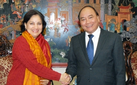 Phó Thủ tướng Nguyễn Xuân Phúc tiếp Đại sứ Ấn Độ