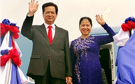 Thủ tướng Nguyễn Tấn Dũng thăm chính thức Ấn Độ