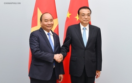 Thủ tướng Nguyễn Xuân Phúc gặp Thủ tướng Trung Quốc, Na Uy bên lề ASEM 12