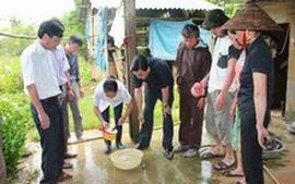 Bộ Y tế cử 3 đoàn hướng dẫn chống dịch bệnh sau bão lụt tại miền Trung